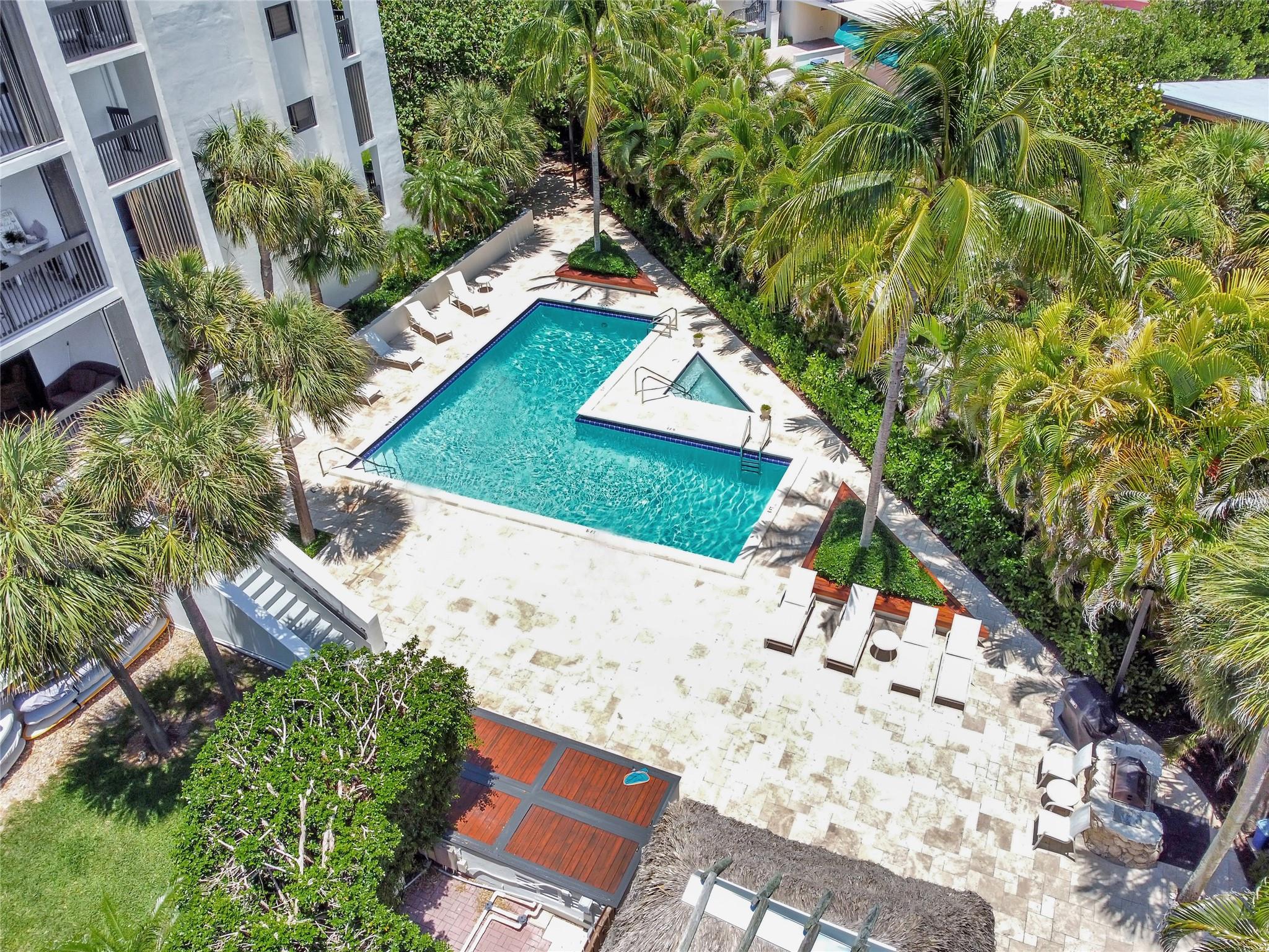 4201 N Ocean Dr #301 Hollywood, FL 33019
