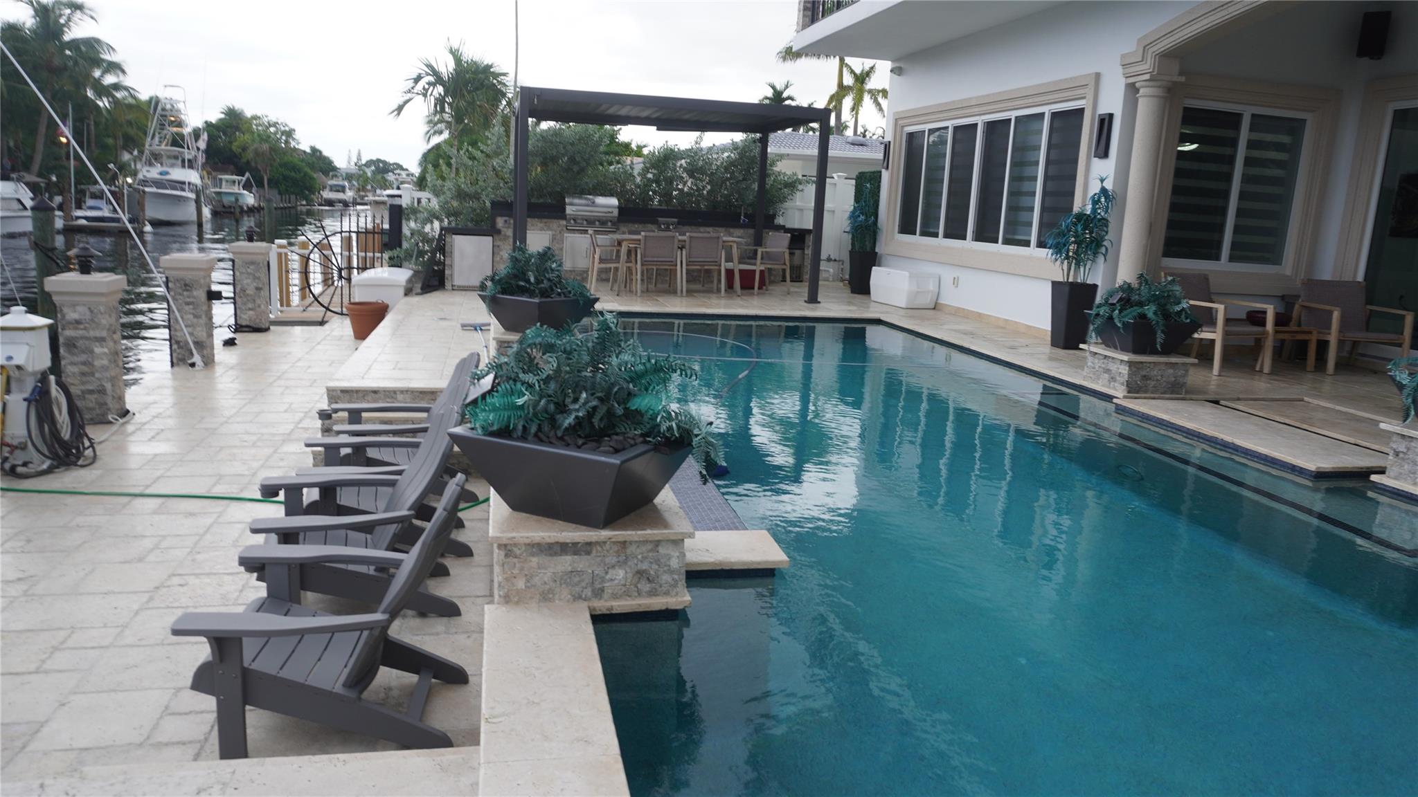 2616 SE 10th Ct Pompano Beach, FL 33062