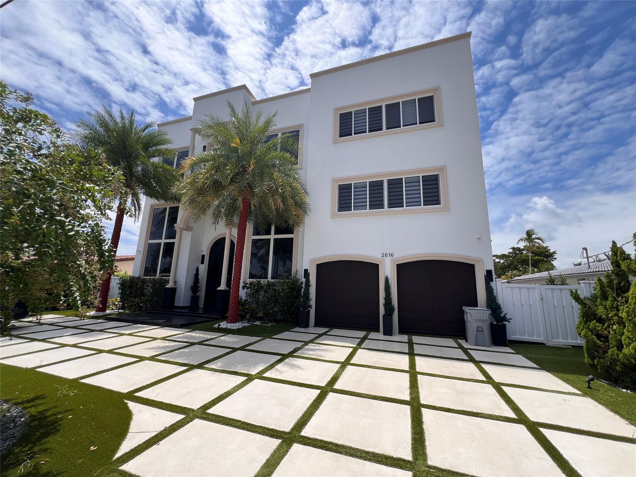 2616 SE 10th Ct Pompano Beach, FL 33062