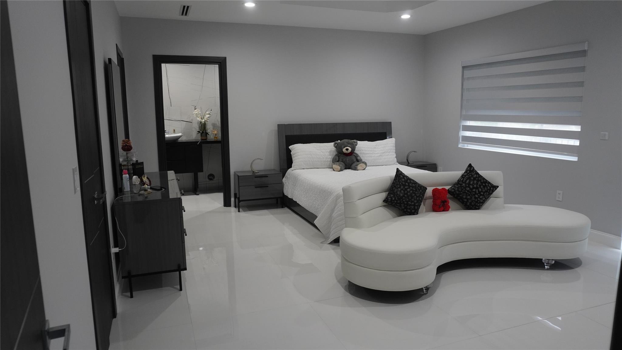 2616 SE 10th Ct Pompano Beach, FL 33062