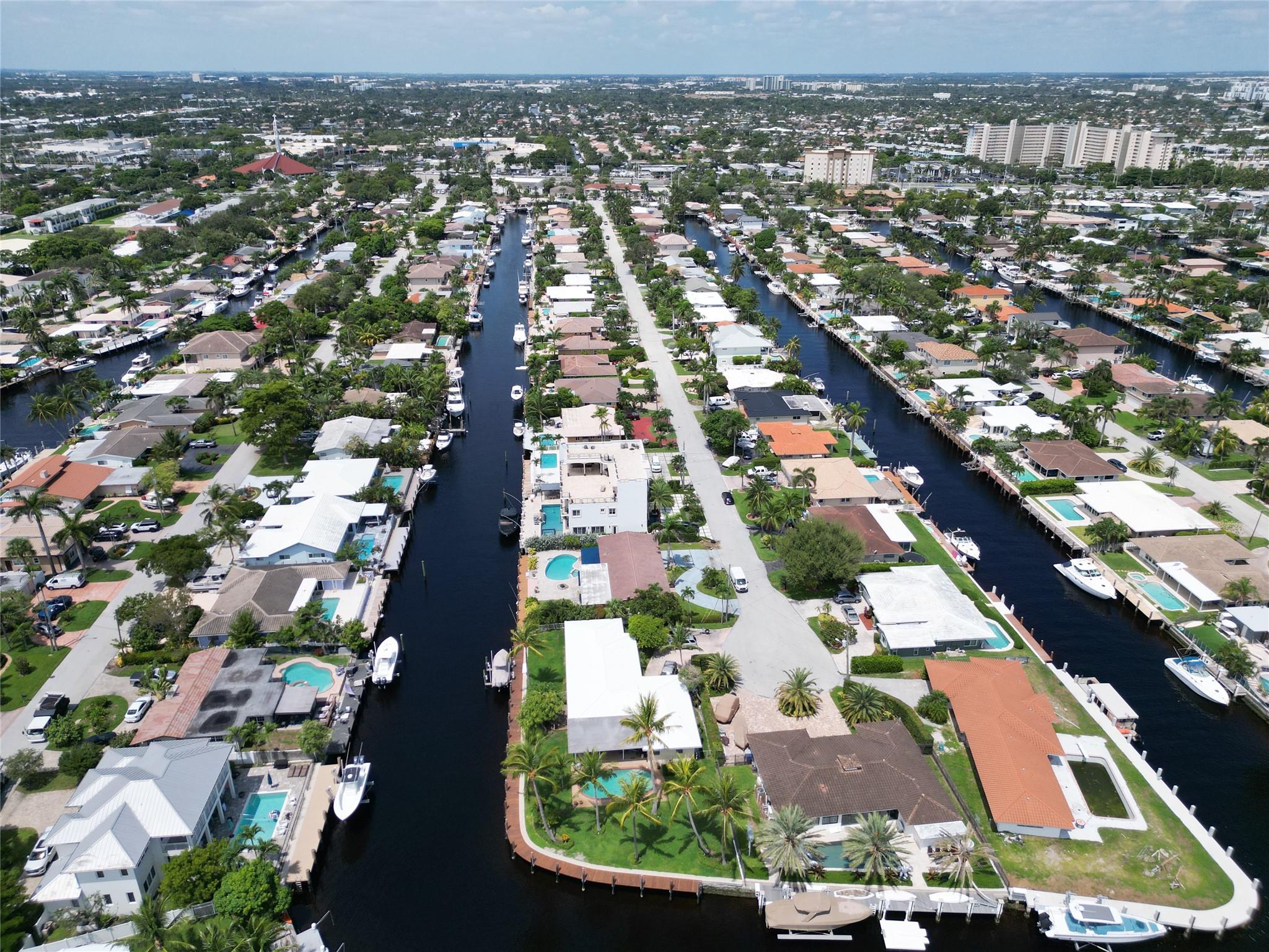 2616 SE 10th Ct Pompano Beach, FL 33062