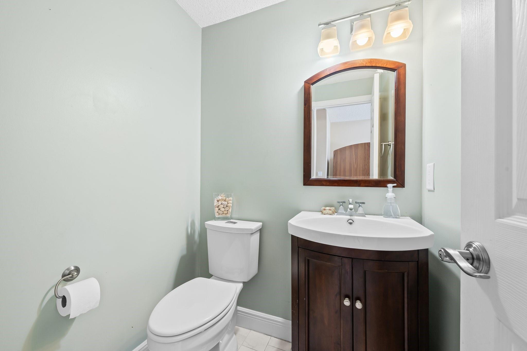 975 Weeping Willow Way Hollywood, FL 33019