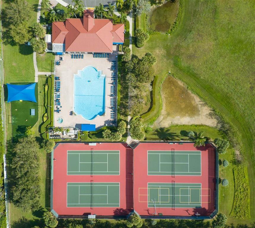 975 Weeping Willow Way Hollywood, FL 33019