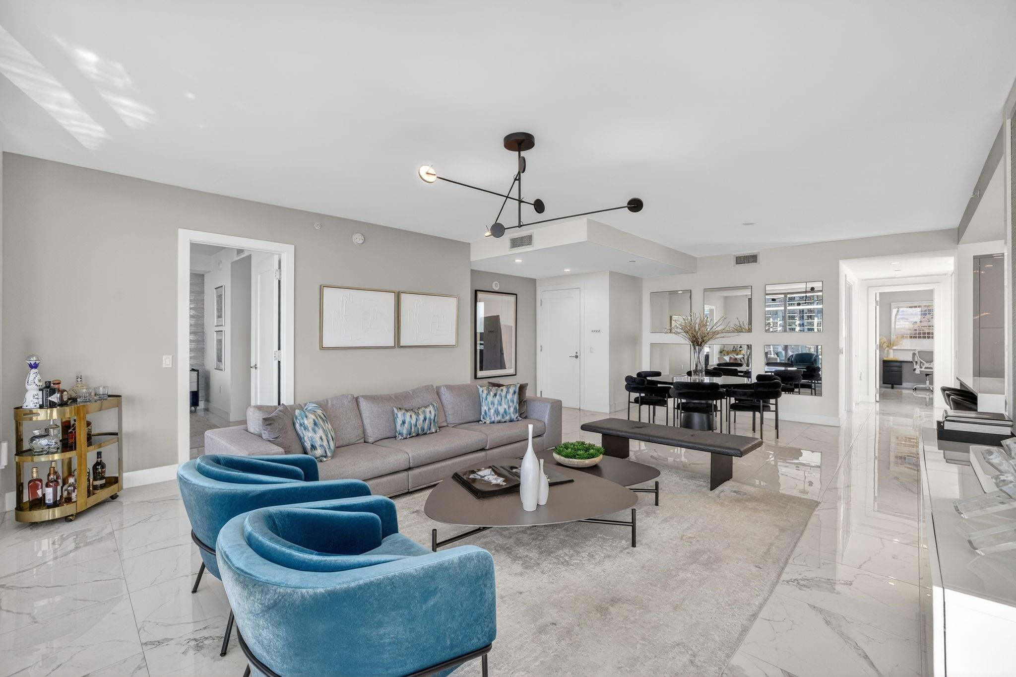 100 E Las Olas #3004 Fort Lauderdale, FL 33301