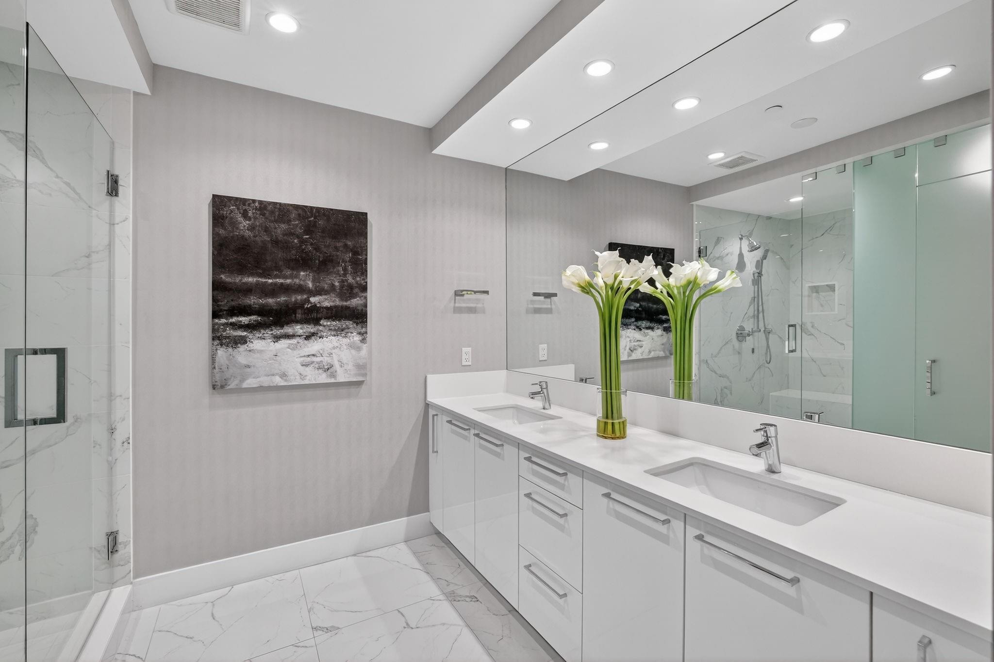 100 E Las Olas #3004 Fort Lauderdale, FL 33301