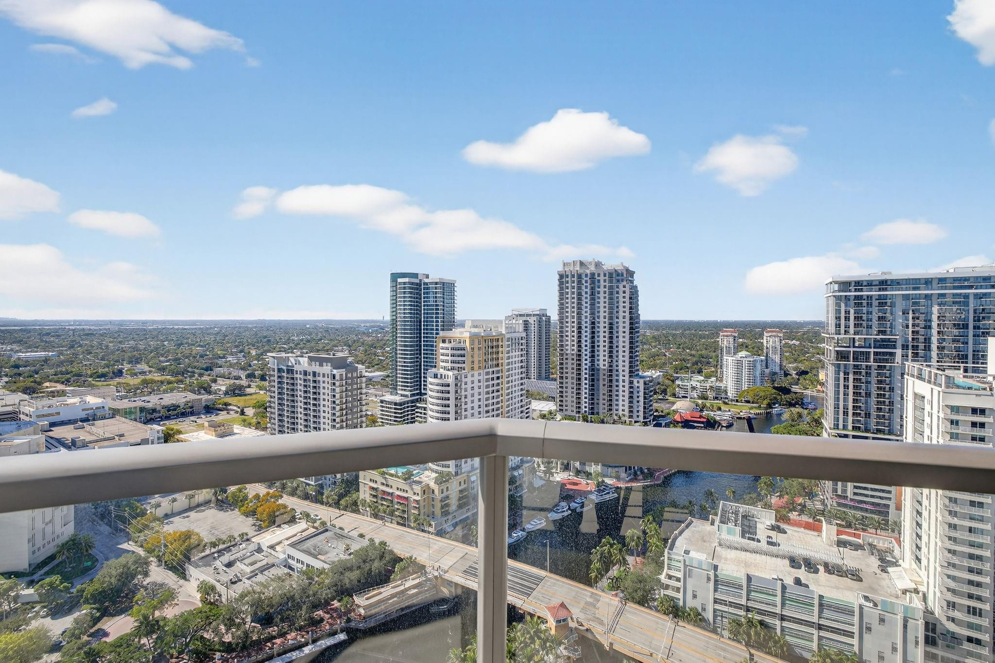 100 E Las Olas #3004 Fort Lauderdale, FL 33301