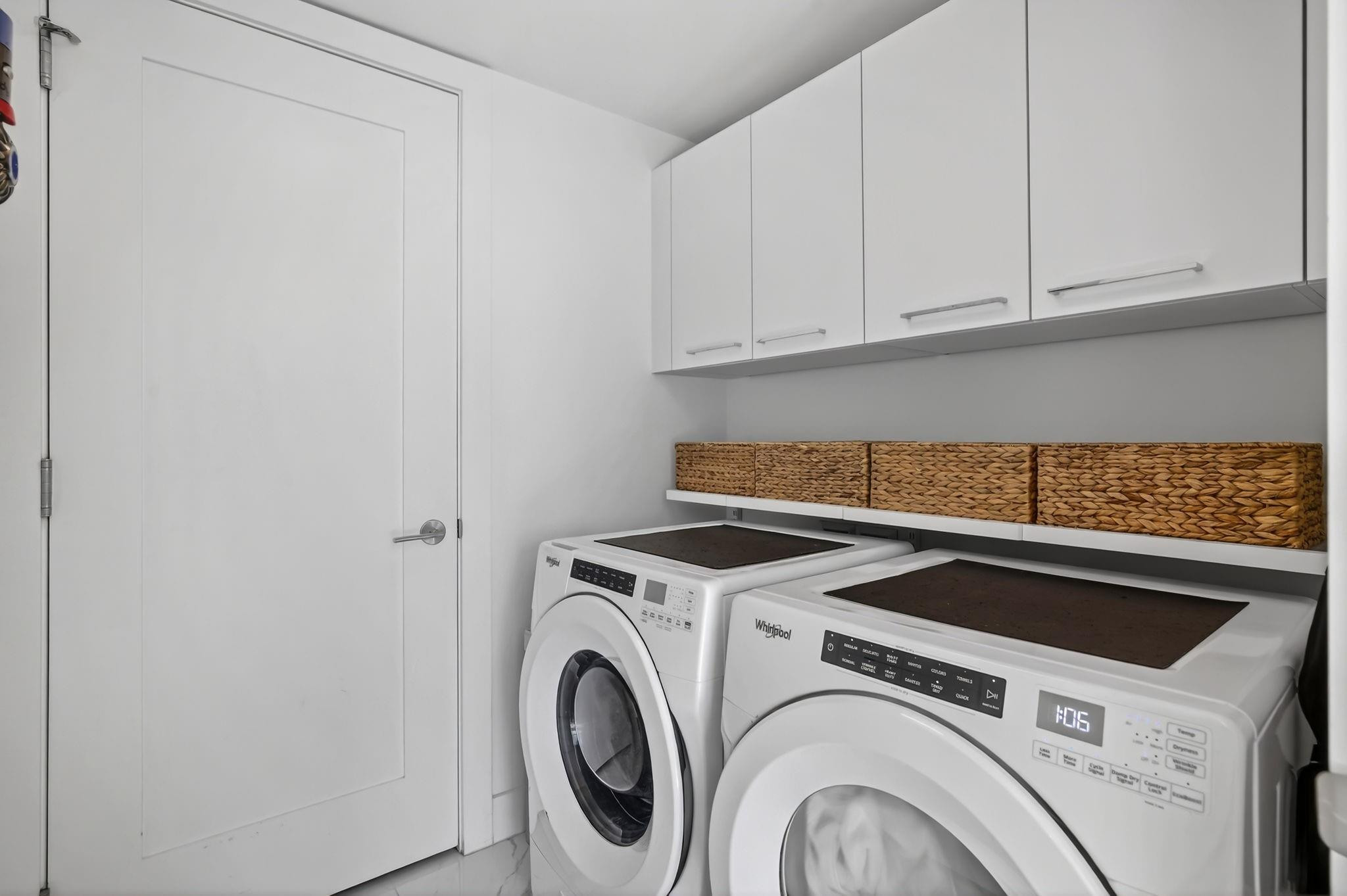 100 E Las Olas #3004 Fort Lauderdale, FL 33301