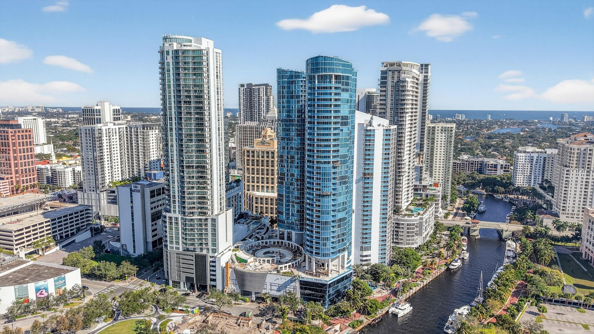 100 E Las Olas #3004 Fort Lauderdale, FL 33301