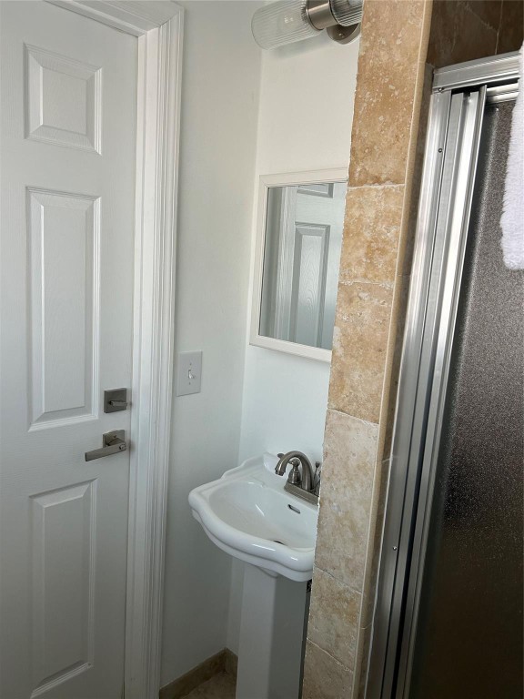 4431 NE 28th Lighthouse Point, FL 33064