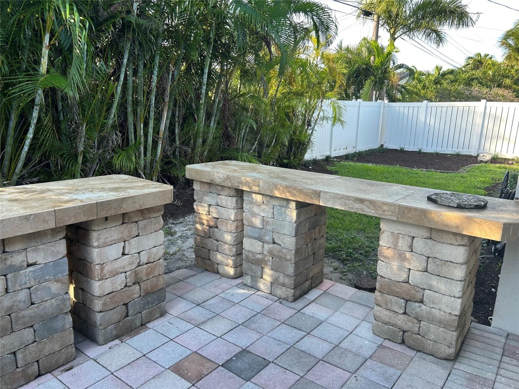 4431 NE 28th Lighthouse Point, FL 33064