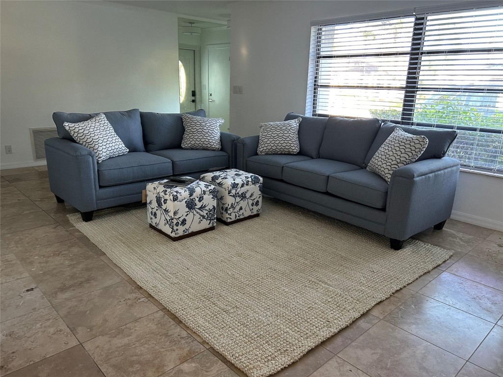 4431 NE 28th Lighthouse Point, FL 33064