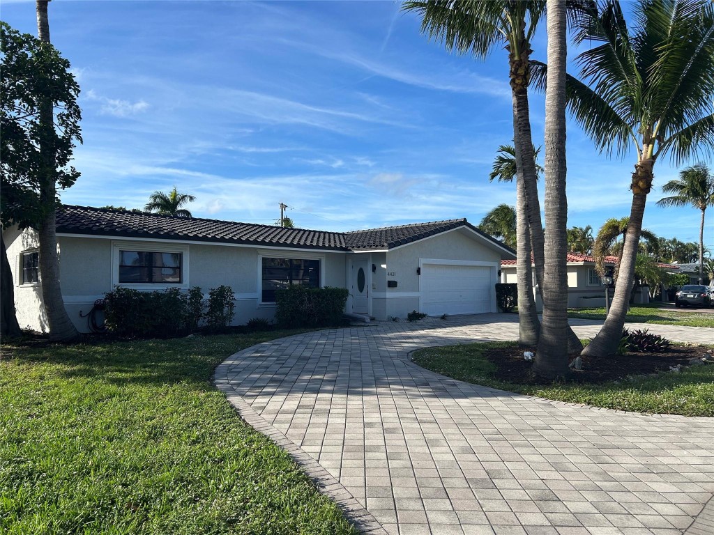 4431 NE 28th Lighthouse Point, FL 33064