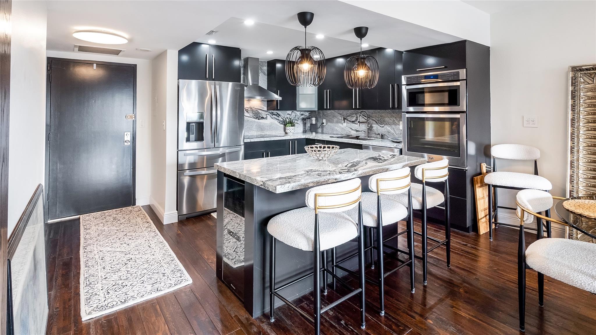 500 Three Iss Blvd #604