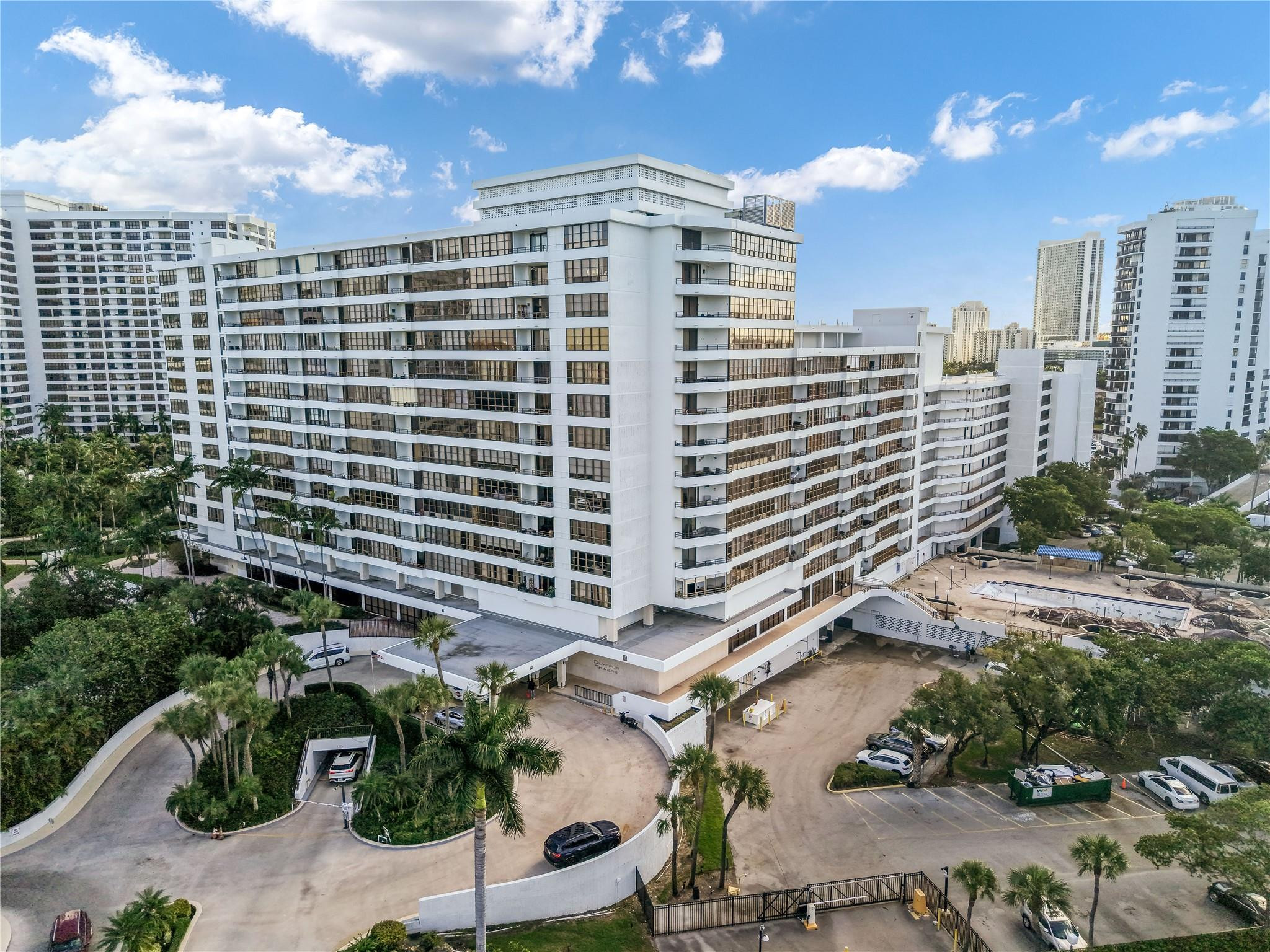 500 Three Iss #604 Hallandale Beach, FL 33009
