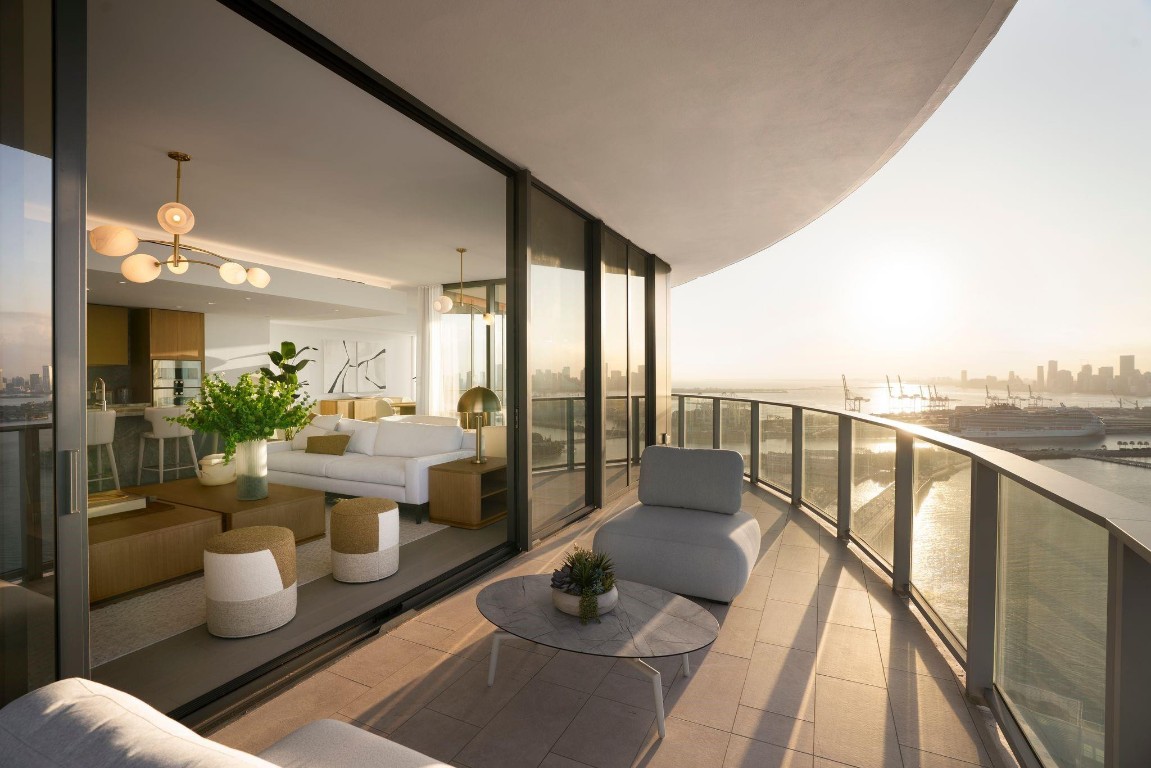 501 West #3903/3904 Miami Beach, FL 33139