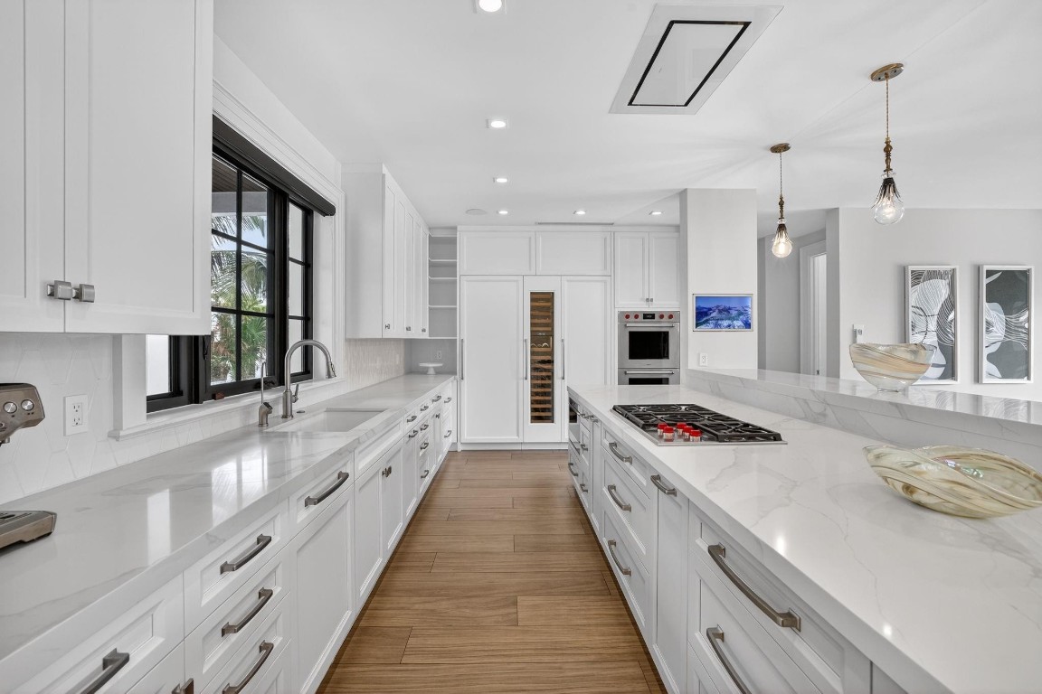 400 Mola Fort Lauderdale, FL 33301