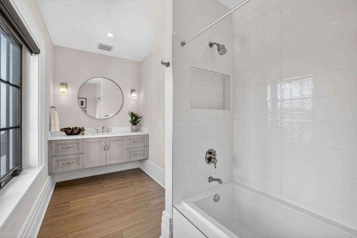 400 Mola Fort Lauderdale, FL 33301