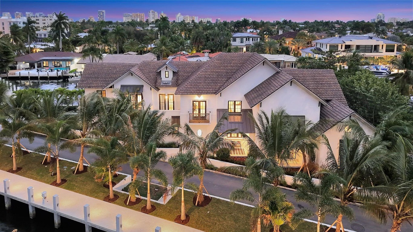 400 Mola Fort Lauderdale, FL 33301