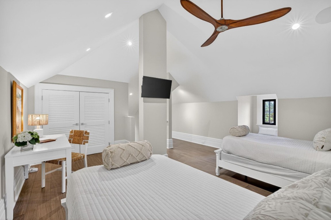 400 Mola Fort Lauderdale, FL 33301