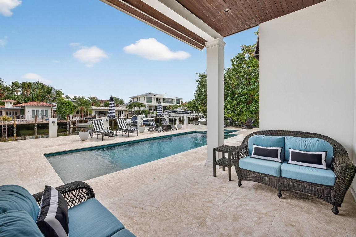 400 Mola Fort Lauderdale, FL 33301