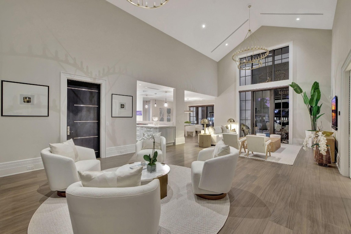 400 Mola Fort Lauderdale, FL 33301