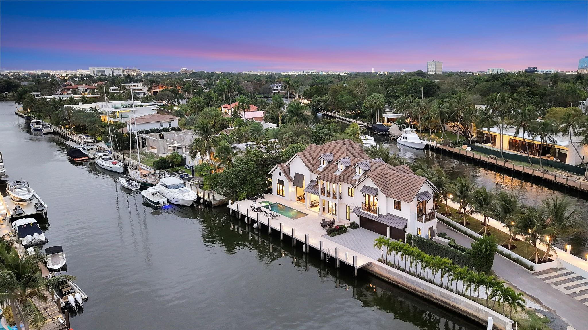 400 Mola Fort Lauderdale, FL 33301