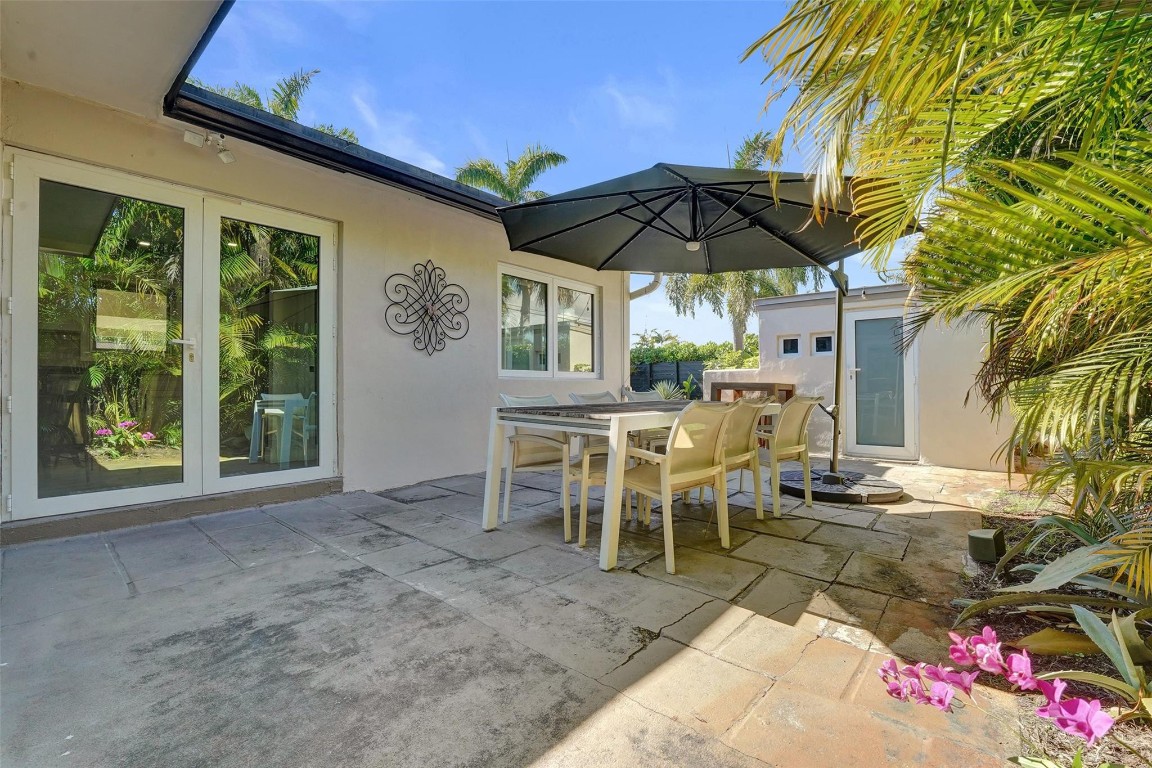 401 NE 49th Fort Lauderdale, FL 33334