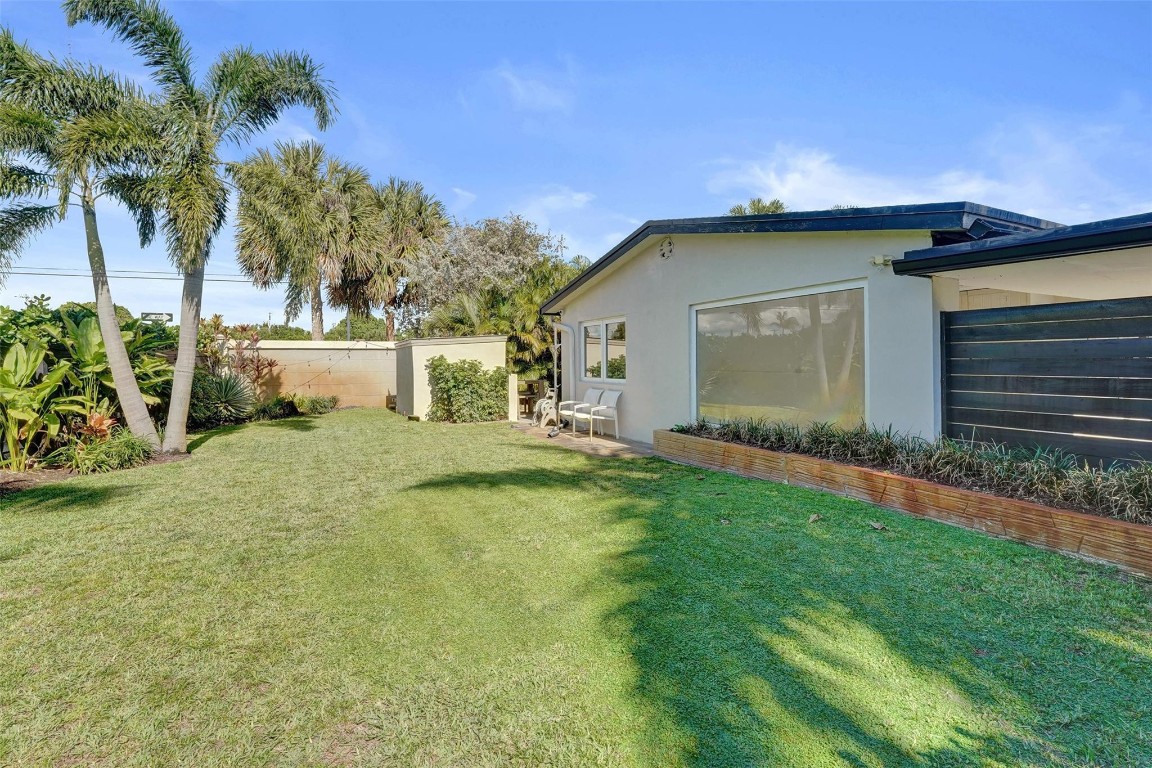 401 NE 49th Fort Lauderdale, FL 33334