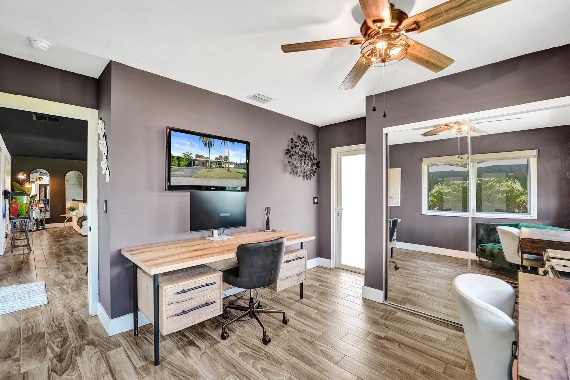 401 NE 49th Fort Lauderdale, FL 33334