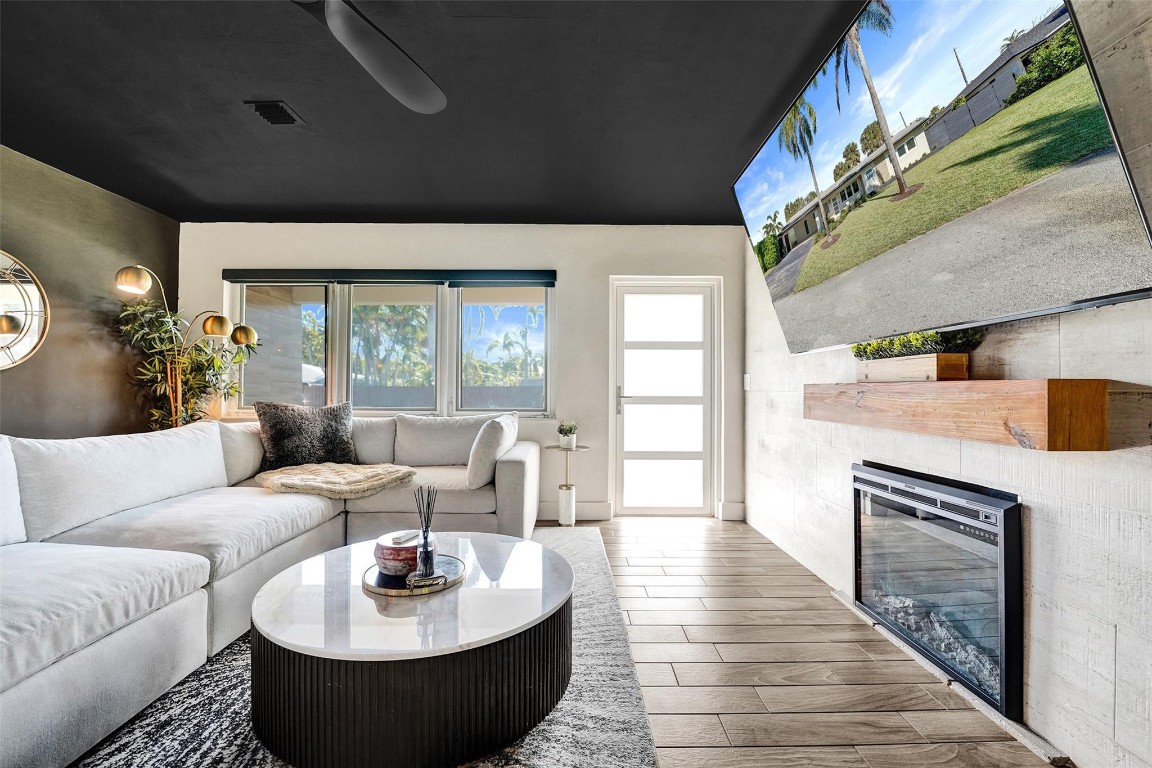 401 NE 49th Fort Lauderdale, FL 33334