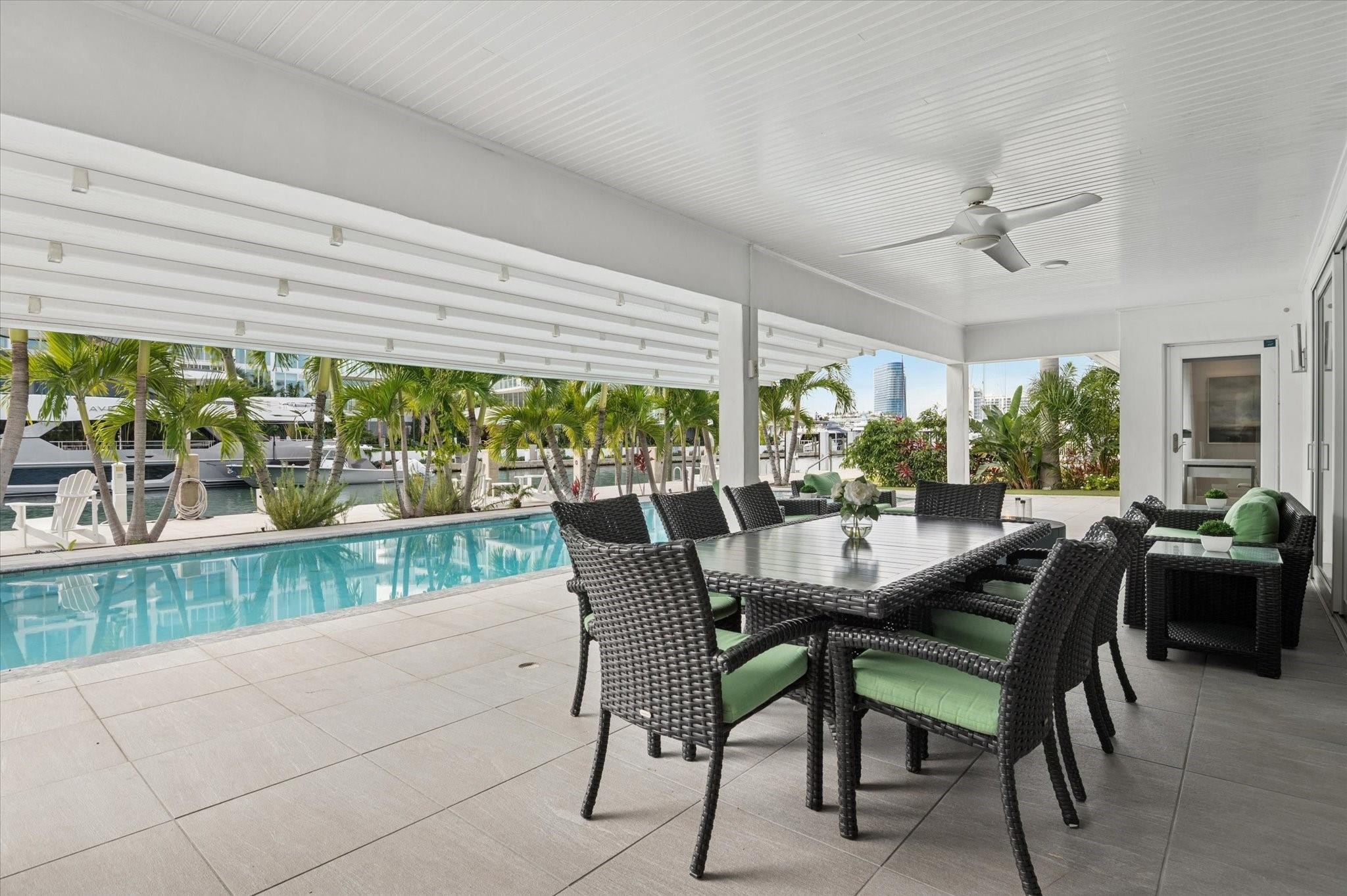 2540 Mercedes Fort Lauderdale, FL 33316