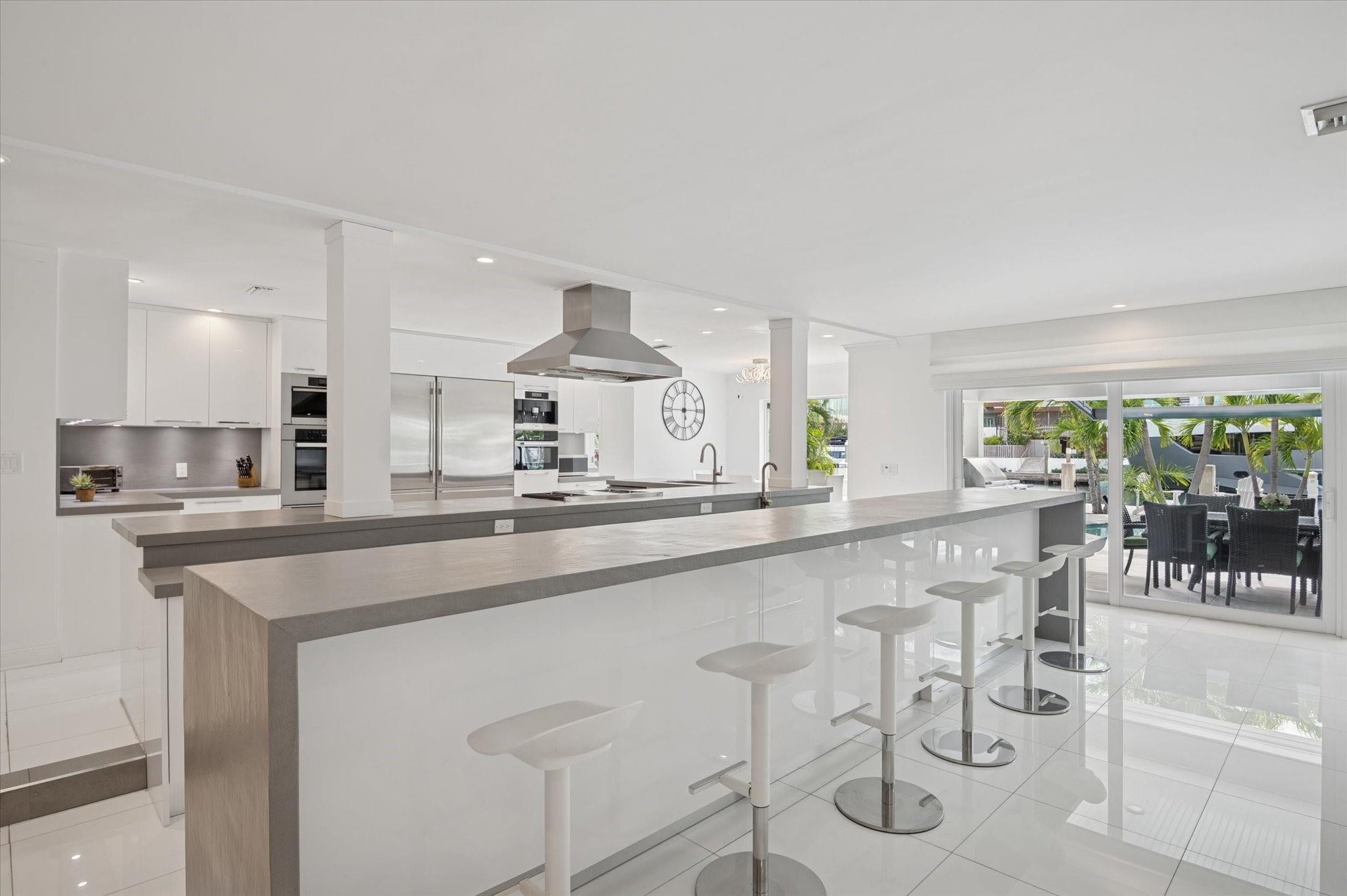 2540 Mercedes Fort Lauderdale, FL 33316