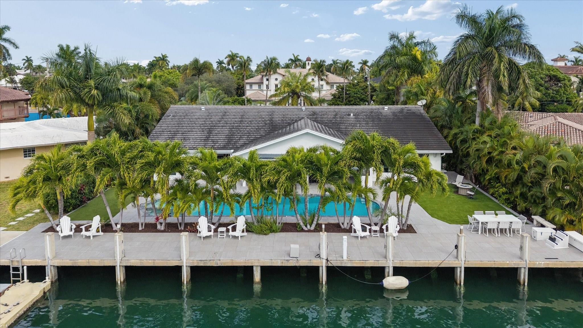 2540 Mercedes Fort Lauderdale, FL 33316