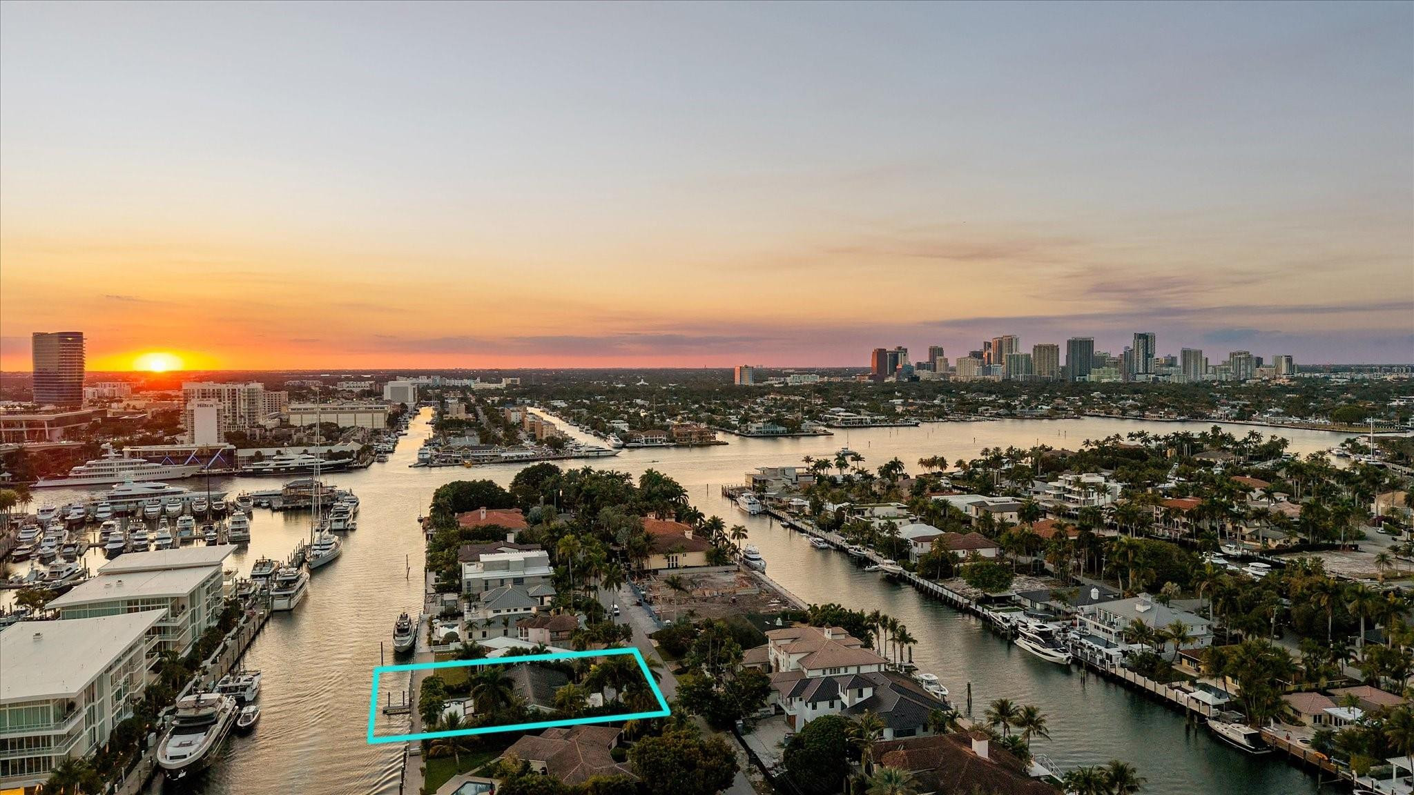 2540 Mercedes Fort Lauderdale, FL 33316