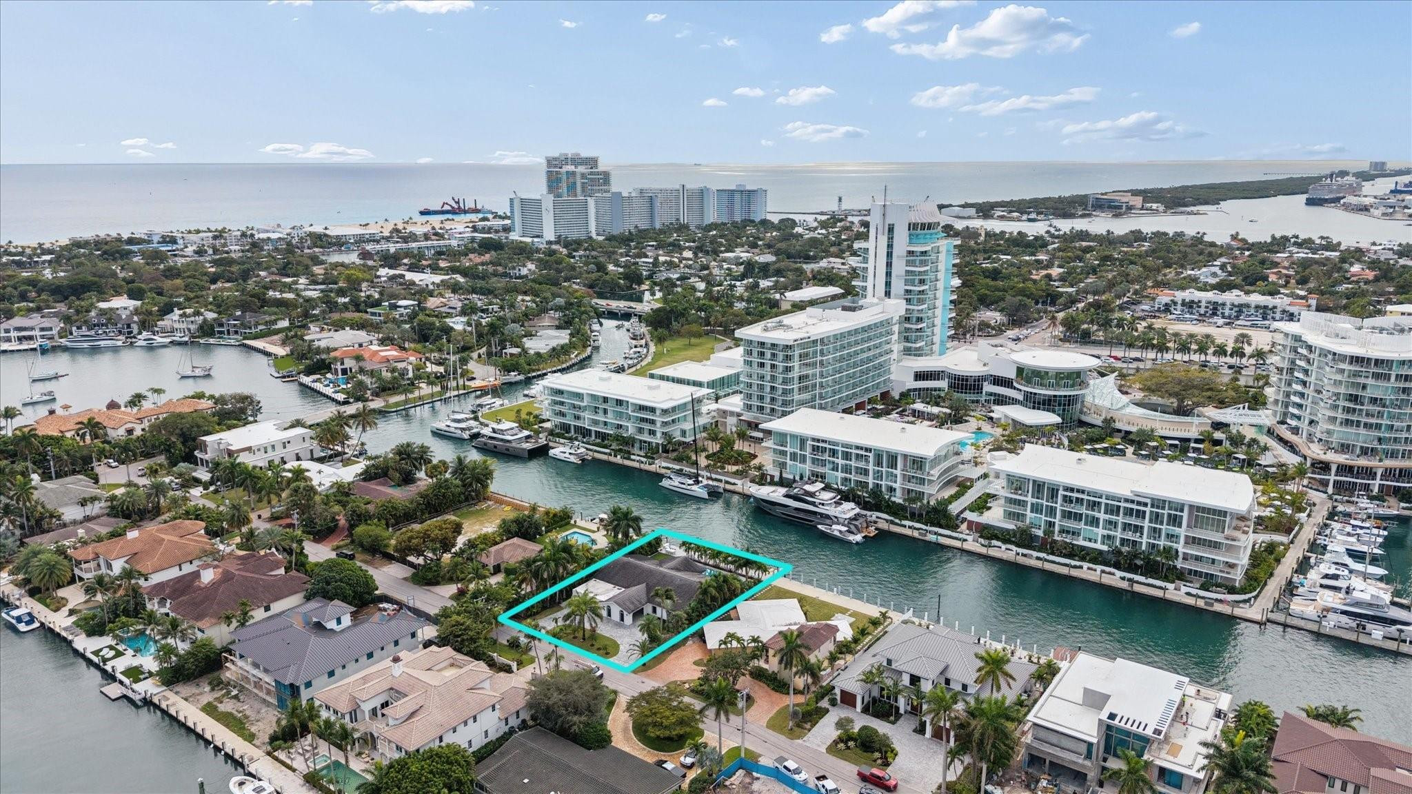 2540 Mercedes Fort Lauderdale, FL 33316