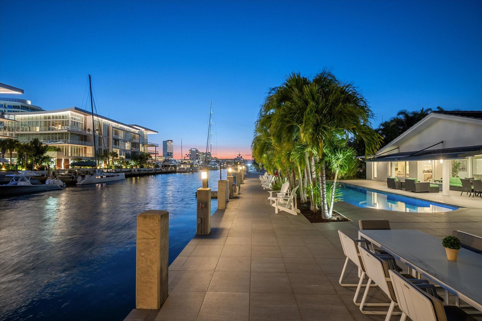 2540 Mercedes Fort Lauderdale, FL 33316