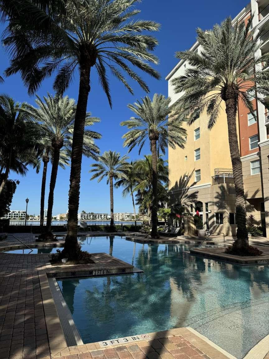 image Porto Bellagio Condo13