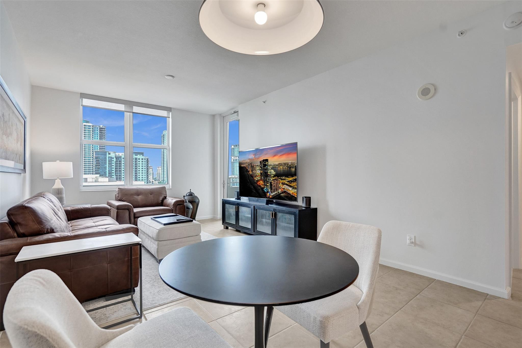 511 SE 5th #1415 Fort Lauderdale, FL 33301