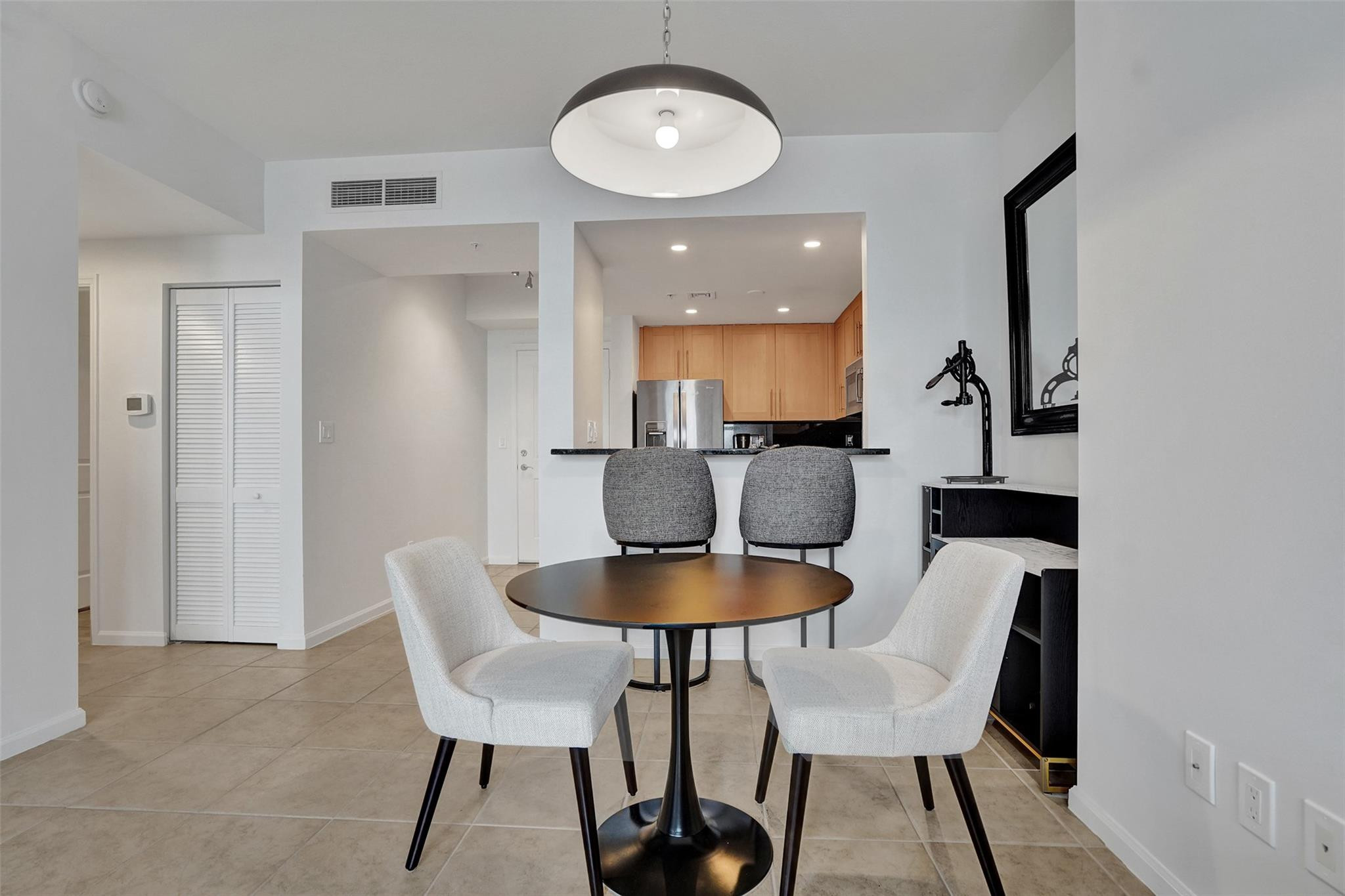 511 SE 5th #1415 Fort Lauderdale, FL 33301