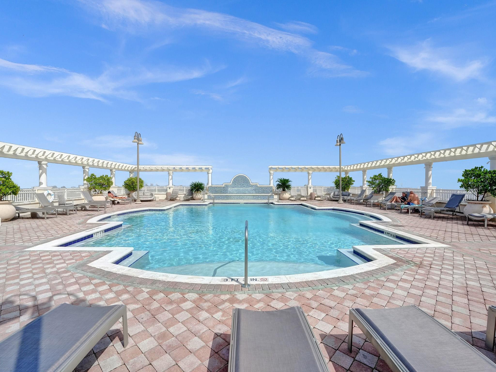 511 SE 5th #1415 Fort Lauderdale, FL 33301