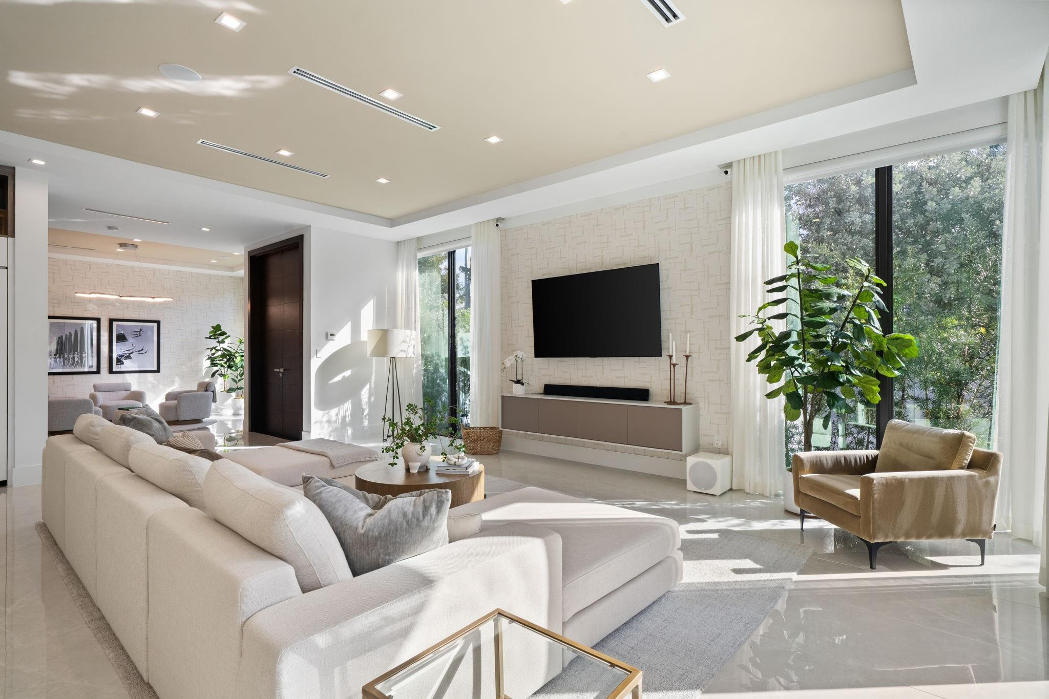 1111 SE 9th Fort Lauderdale, FL 33316