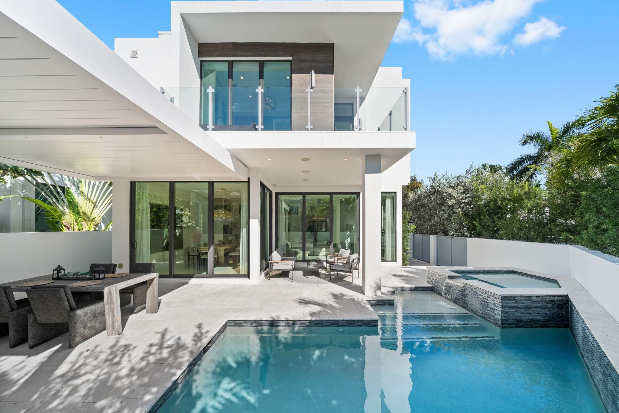 1111 SE 9th Fort Lauderdale, FL 33316