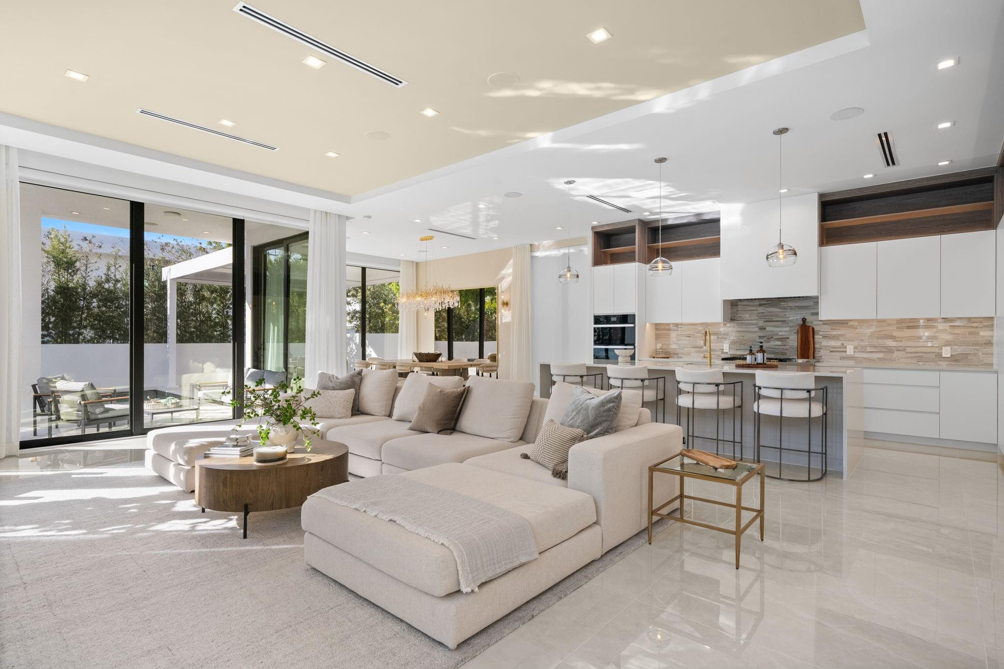 1111 SE 9th Fort Lauderdale, FL 33316