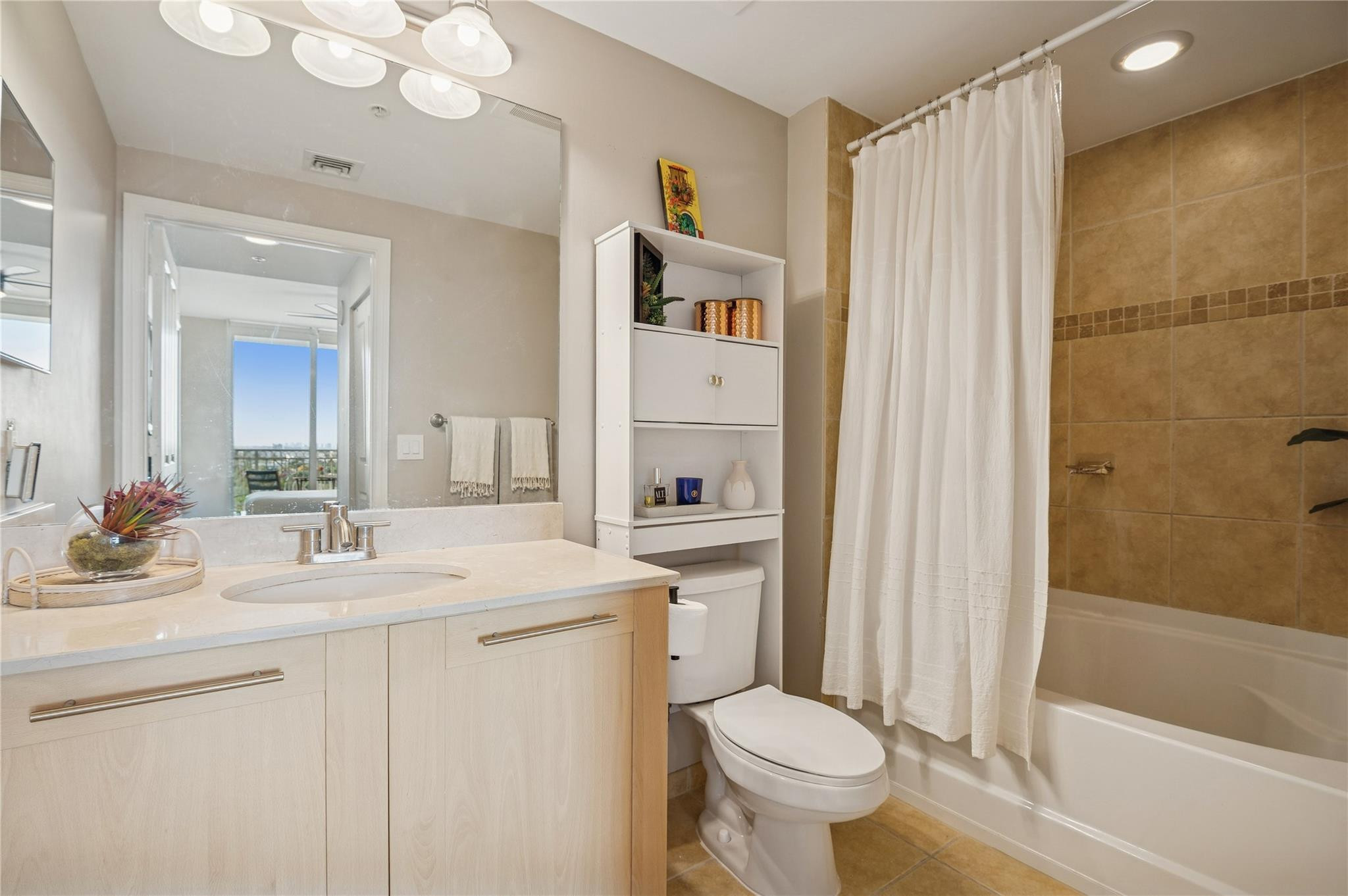 511 SE 5th #1108 Fort Lauderdale, FL 33301