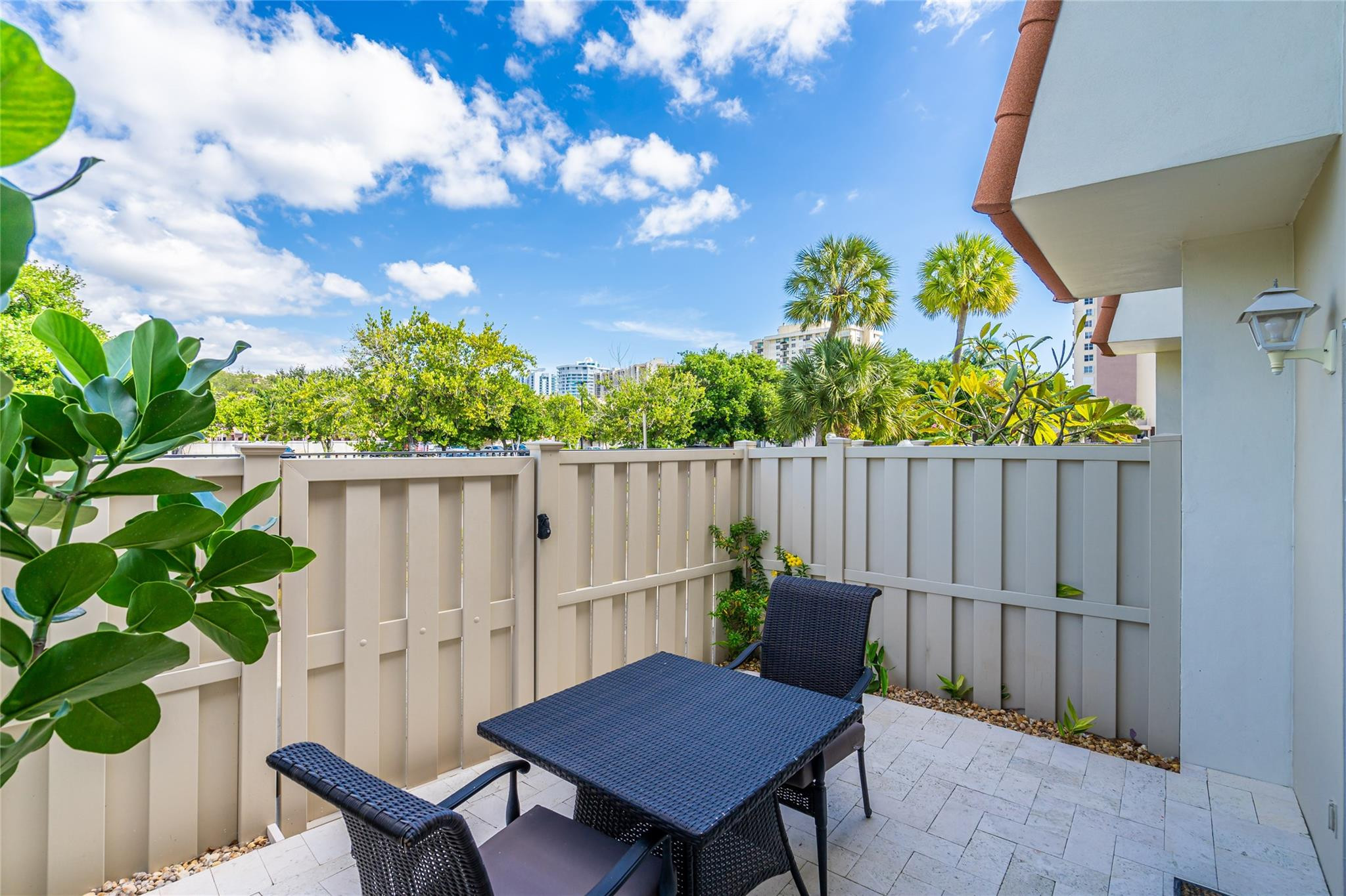 5555 N Ocean #23 Fort Lauderdale, FL 33308