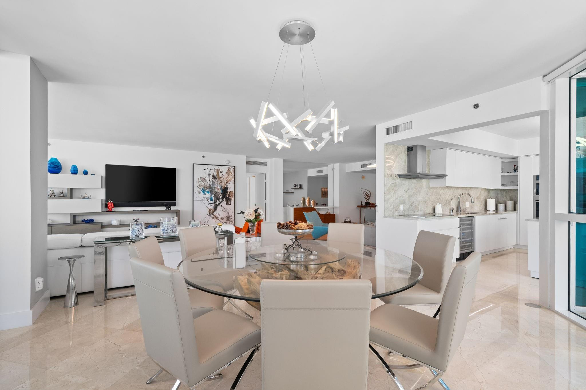 101 S Fort Lauderdale Bch #705 Fort Lauderdale, FL 33316