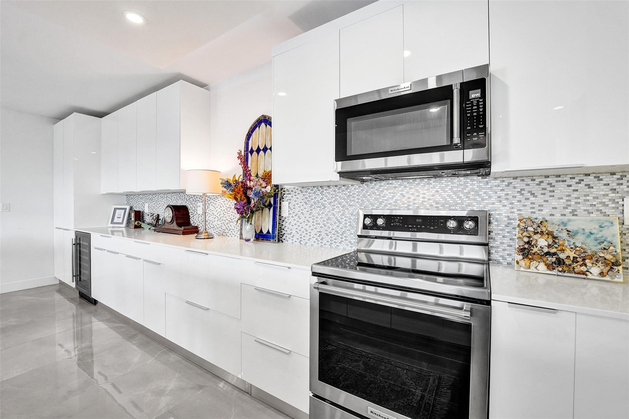 2500 E Las Olas #1509 Fort Lauderdale, FL 33301