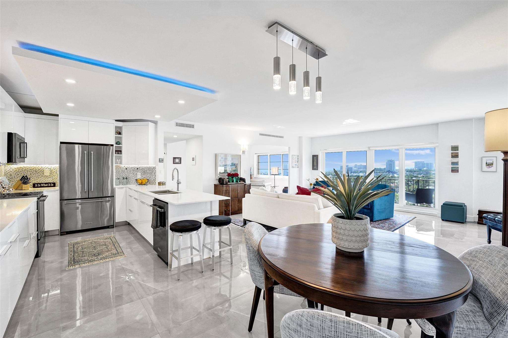 2500 E Las Olas #1509 Fort Lauderdale, FL 33301