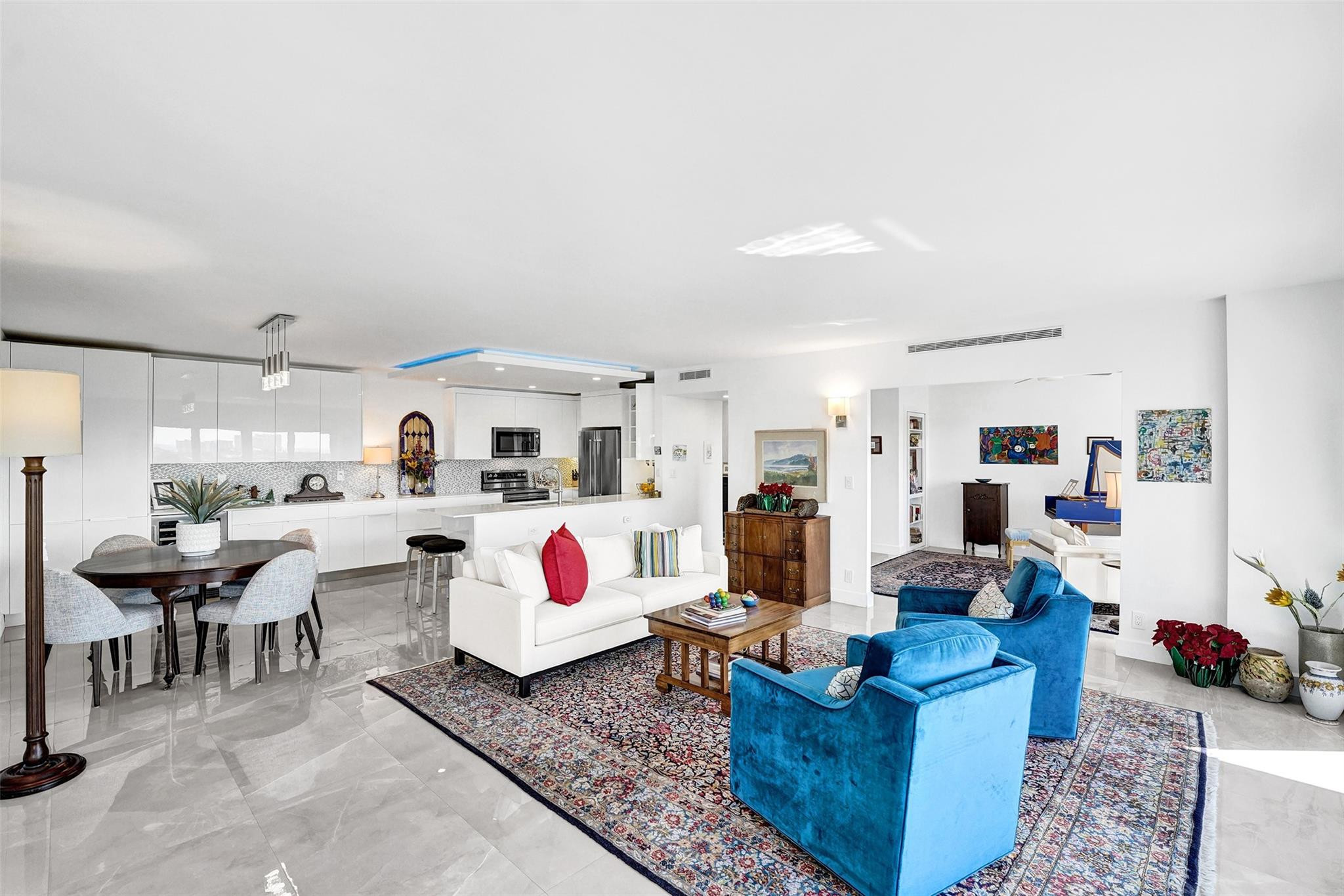 2500 E Las Olas #1509 Fort Lauderdale, FL 33301