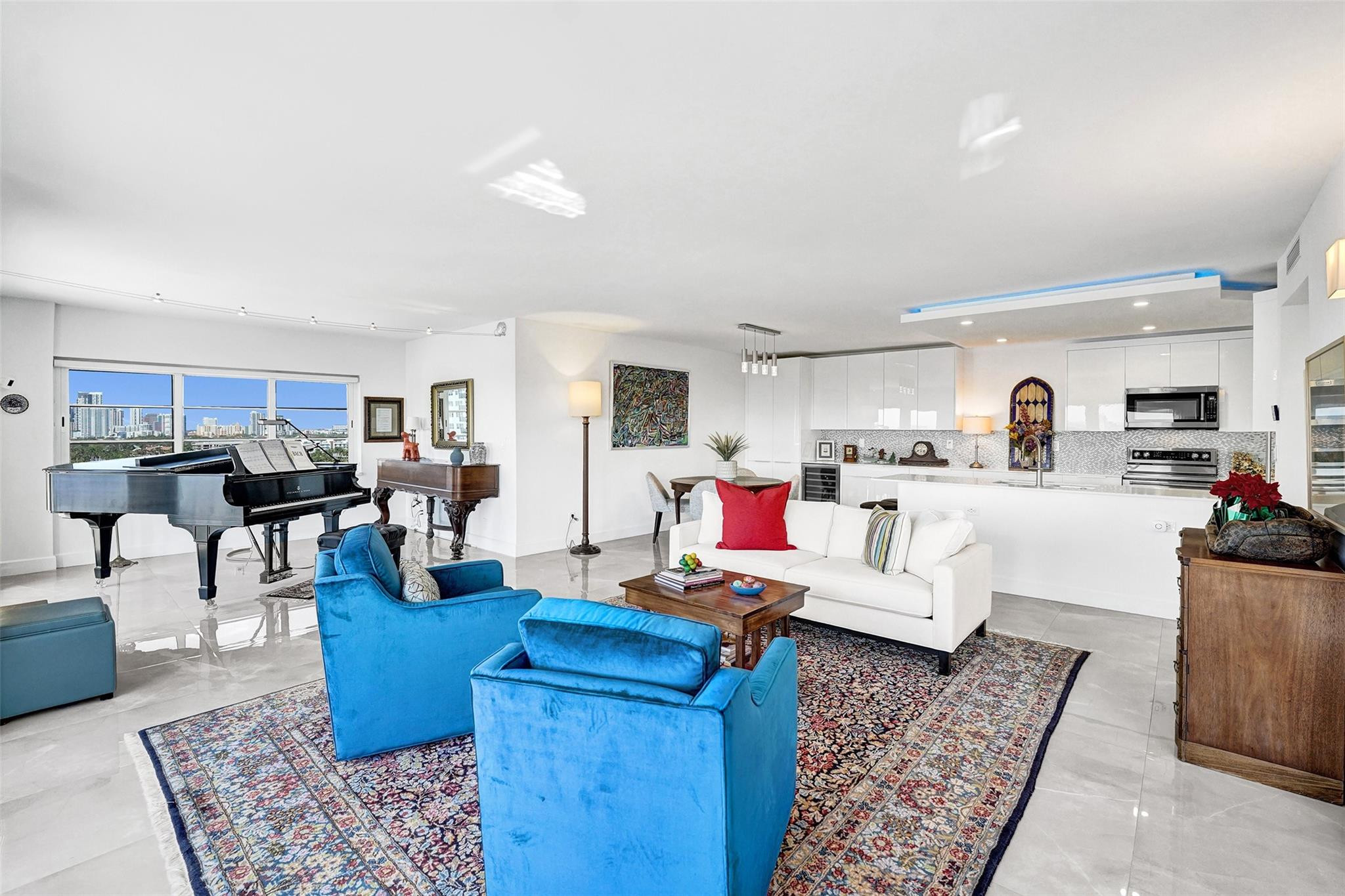 2500 E Las Olas #1509 Fort Lauderdale, FL 33301